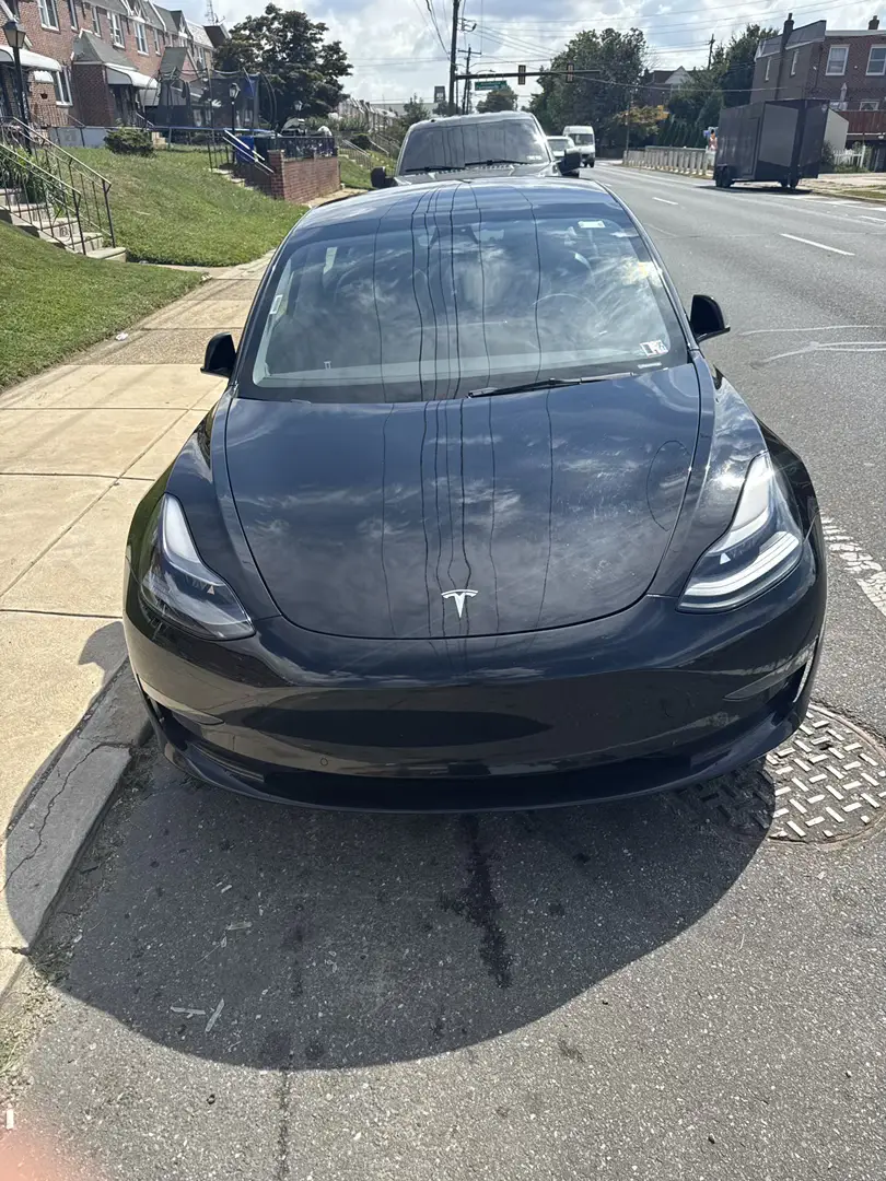 2018 Tesla Model 3 – black Image