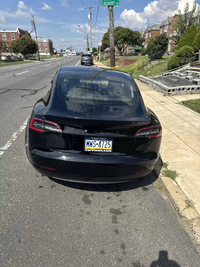 2018 Tesla Model 3 – black Image